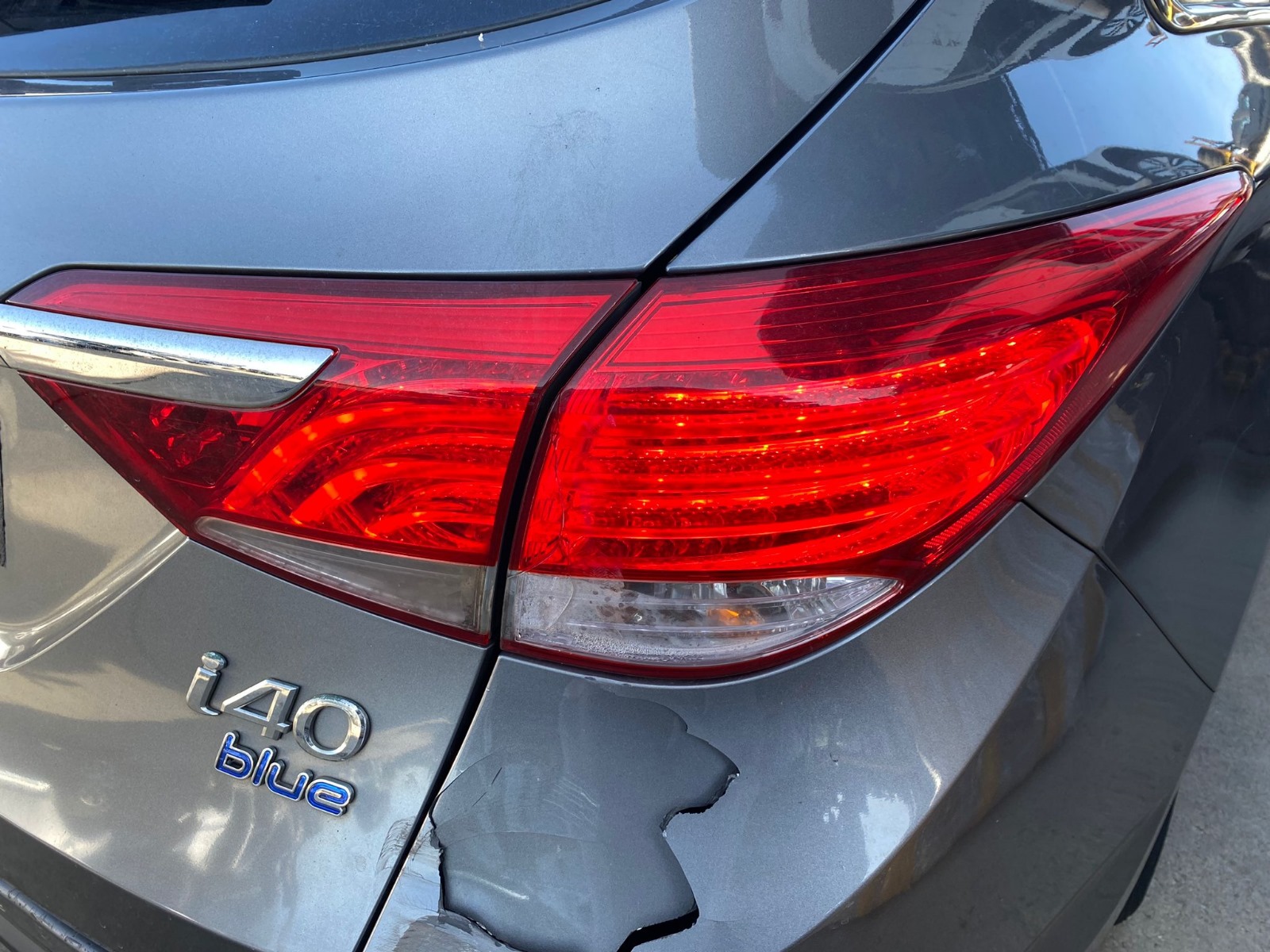 STOP STANGA/DREAPTA PE CAROSERIE HYUNDAI I40 COMBI 2012-2015 - imagine 3