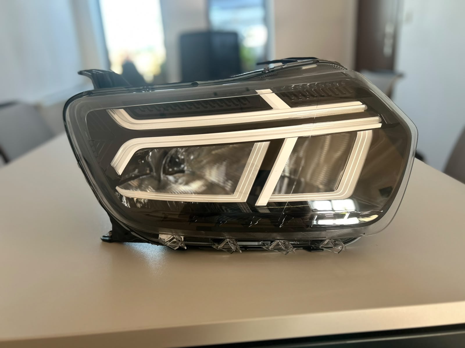Far Stanga/Dreapta LED DACIA DUSTER 2 FACELIFT | COD OEM : 260605549R - imagine 16