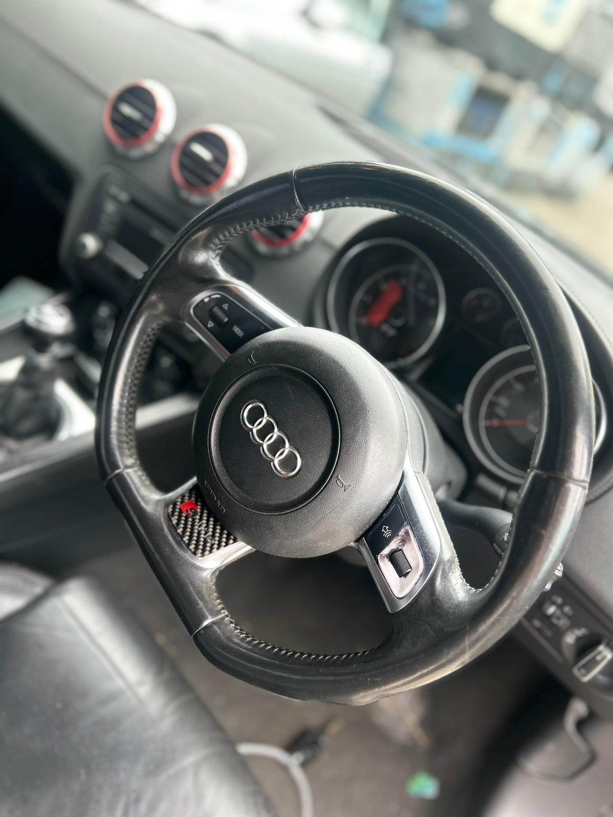 VOLAN S-Line PIELE cu comenzi - AUDI TT(8J) - AN 2008 - imagine 2