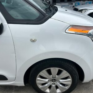 ARIPA STANGA/DREAPTA CITROEN C3 PICASSO - AN 2010