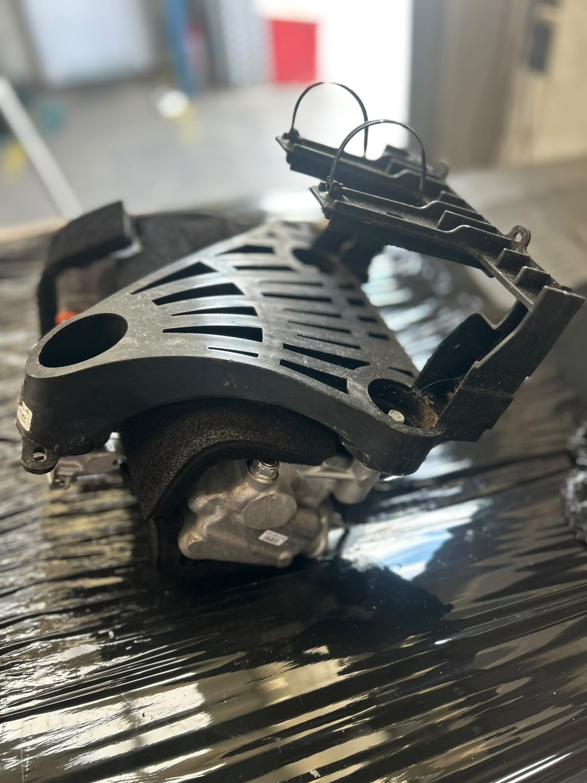 COMPRESOR CLIMA TESTA MODEL Y - AN 2021 - COD OEM : 150125601M - imagine 4
