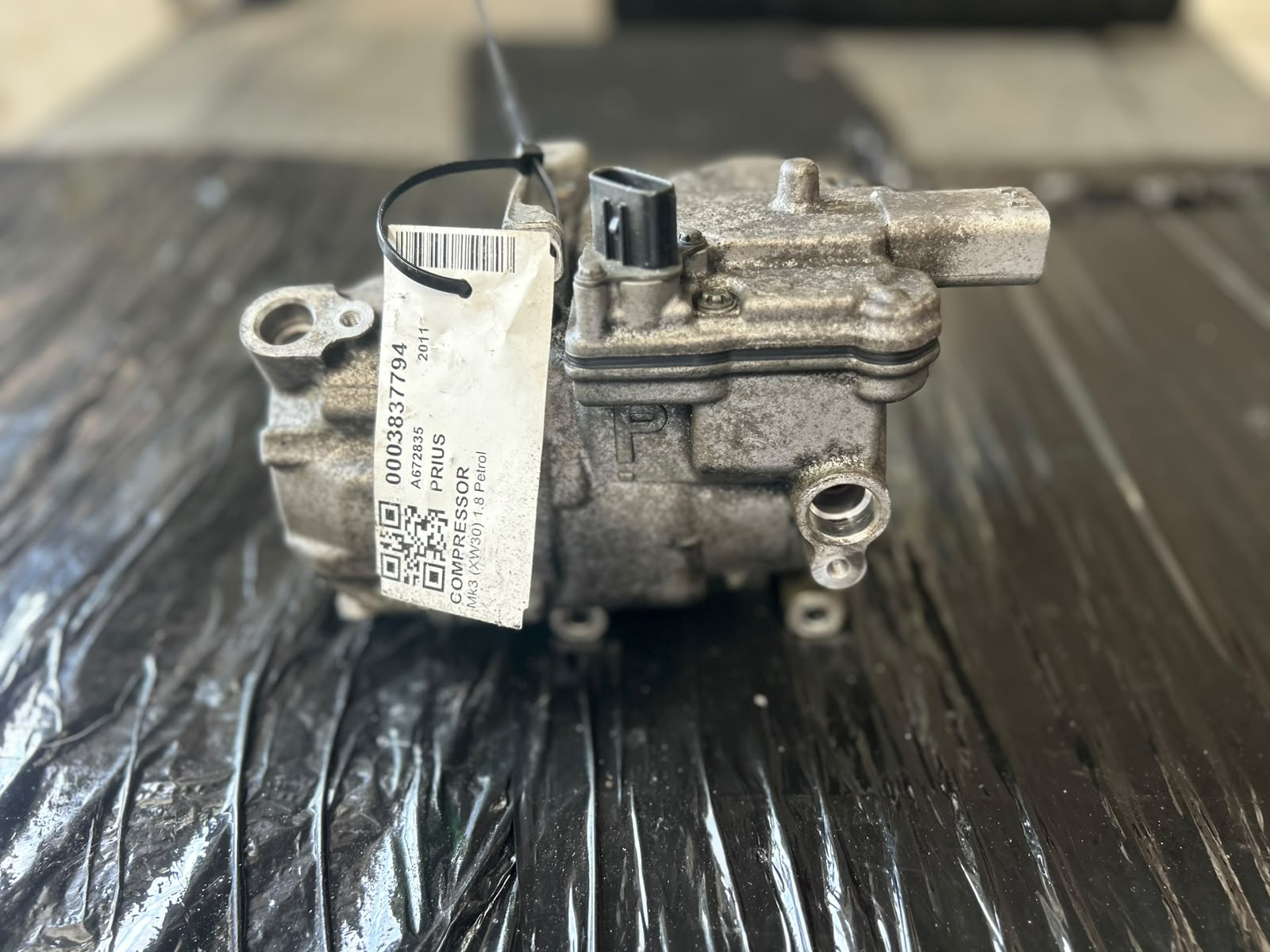 COMPRESOR CLIMA TOYOTA PRIUS 1.8BENZINA - AN 2010 - COD OEM : 042200-0212 - imagine 5