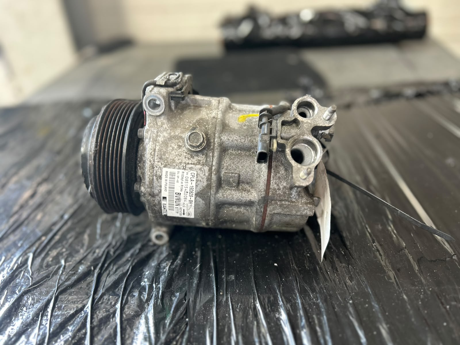 COMPRESOR CLIMA JAGUAR XE / LAND ROVER SPORT 2.0DIESEL - AN 2020 - COD CPLA-19D629-BH