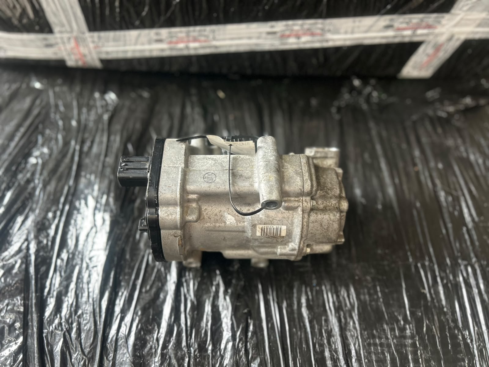 Compresor Clima Toyota RAV4 - An 2019 - Cod OEM : 042400-0171 - imagine 2
