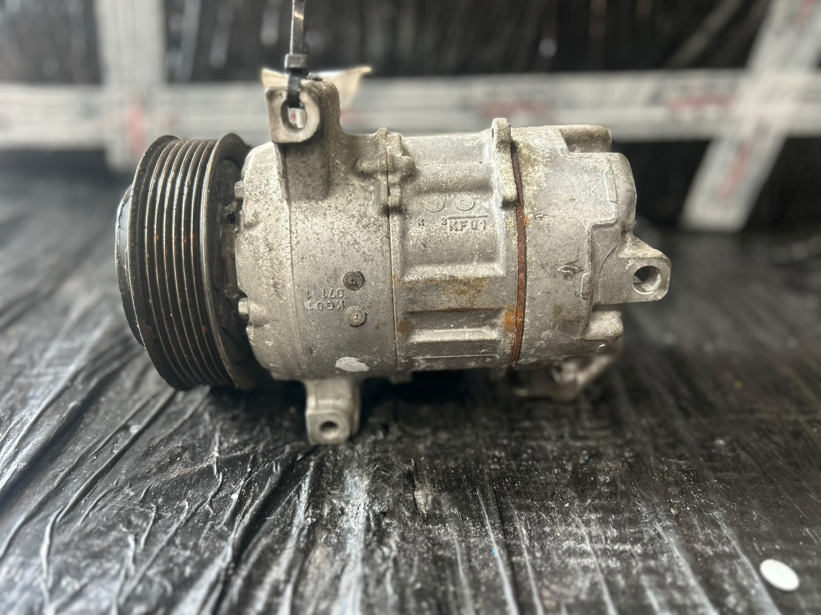 Compresor Clima Nissan X-Trail - An 2017 - Cod OEM : 926004CA3A