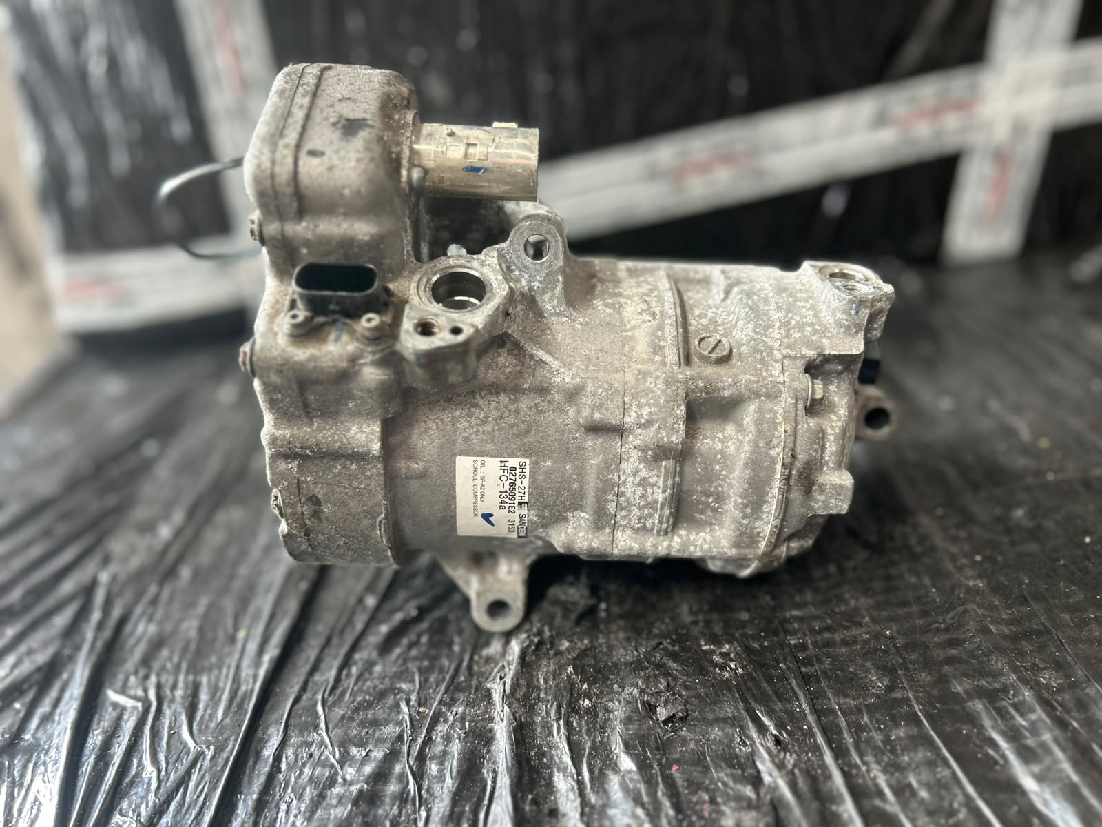 Compresor Clima MG ZS - An 2022 - Cod OEM : 02765091E2