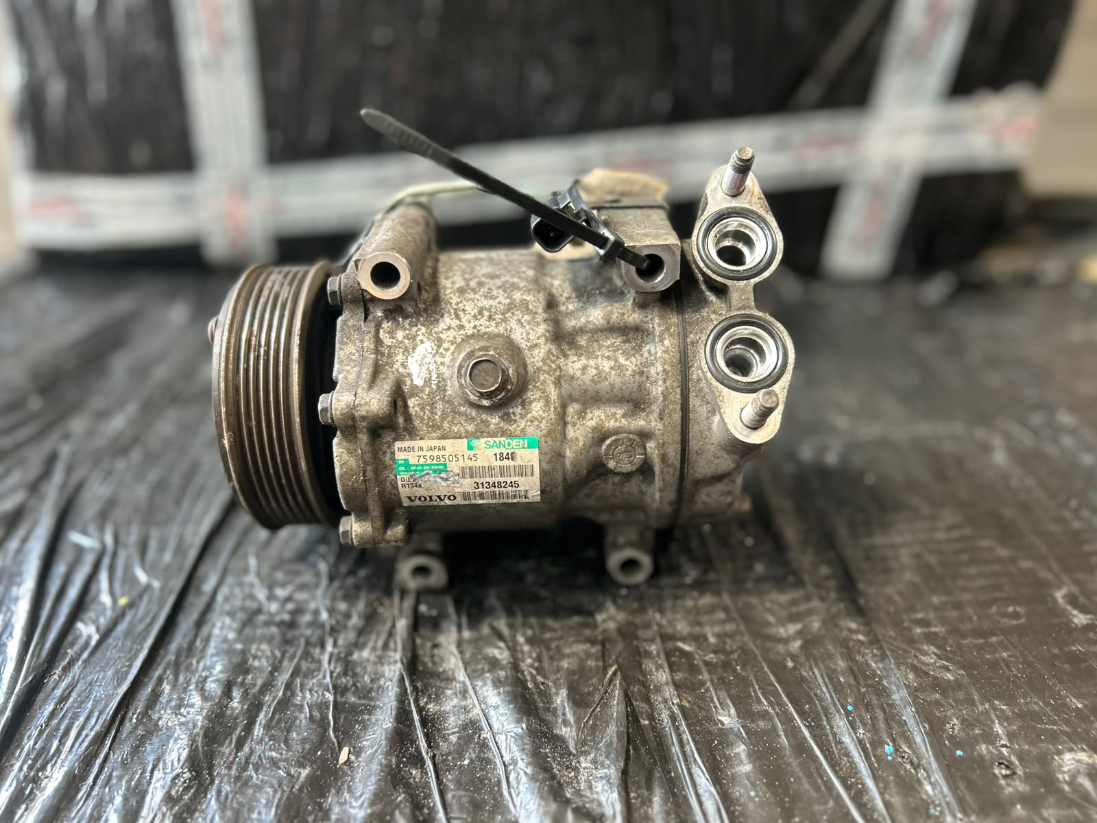 Compresor Clima Volvo C30/V50/S60/V60/S80/V70/S40 - An 2011 - Cod OEM : 31348245