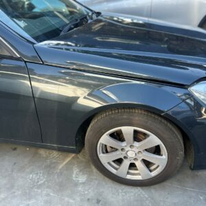 Aripa Stanga/Dreapta Mercedes-Benz C-Class W204 Facelift - An 2013