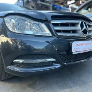 Far Stanga/Dreapta Mercedes-Benz C-Class W204 Facelift - An 2013