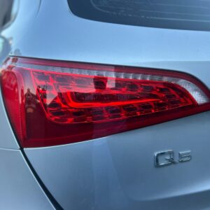 Stop Stanga/Dreapta cu LED Audi Q5 - An 2010