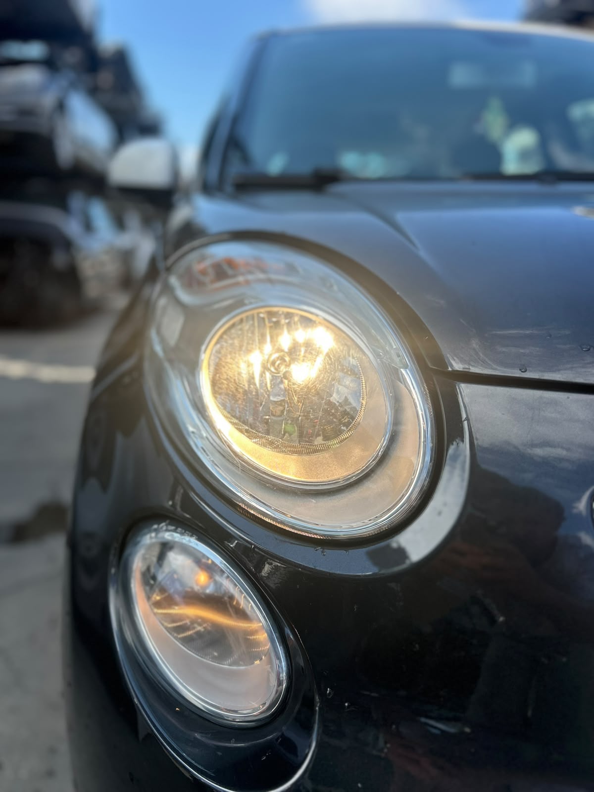 Far Stanga/Dreapta Fiat 500L - An 2013