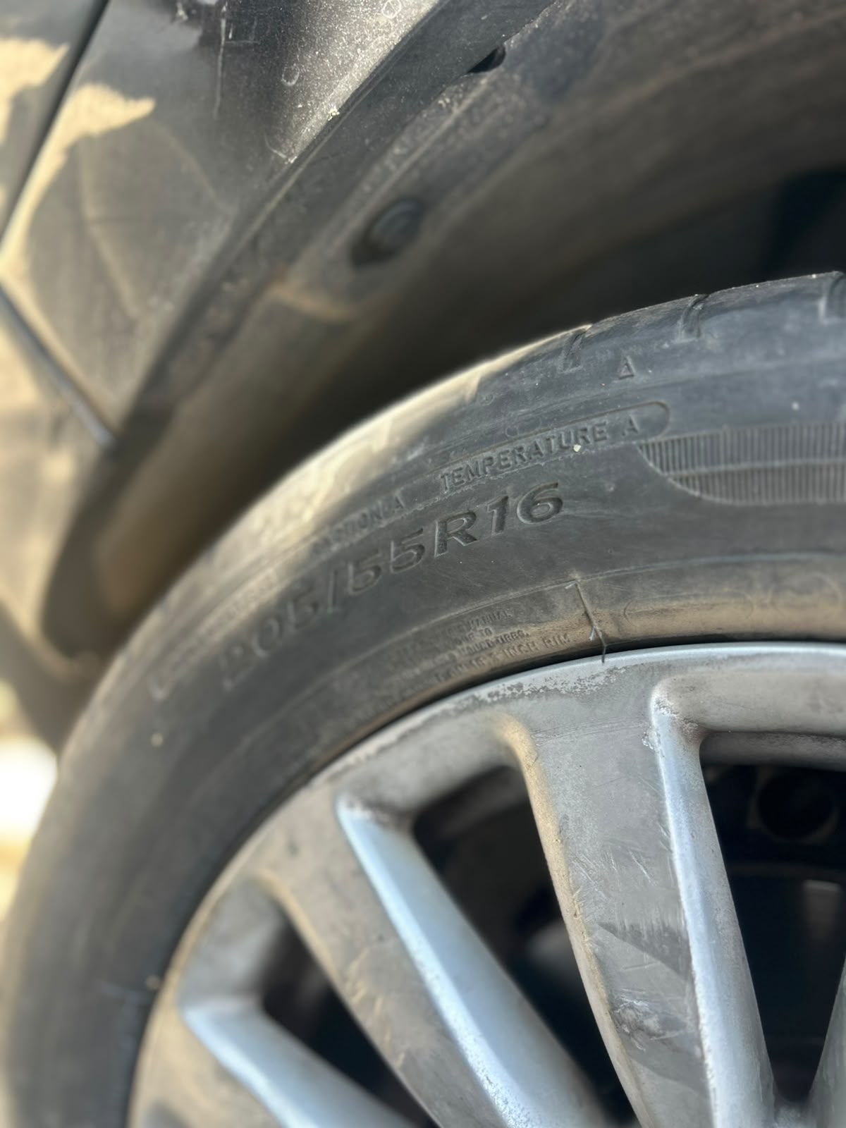 Set Jante Aliaj Fiat 500L - 205/55/R16 - imagine 2