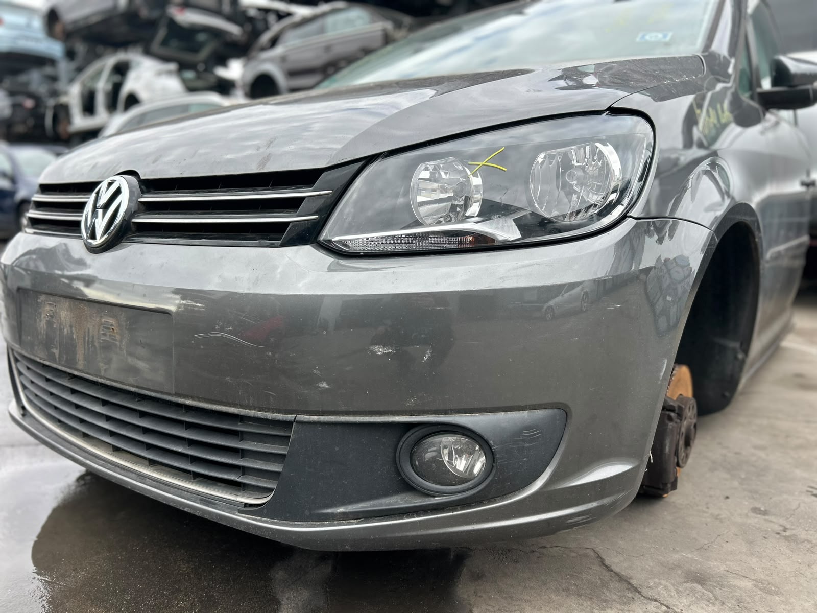 Far Stanga VW Touran - An 2012 - imagine 2