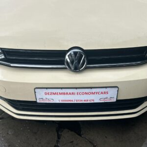 Grila centrala Volkswagen Touran (5T) - An 2016