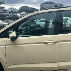 Usa Fata/Spate - Stanga/Dreapta Volkswagen Touran (5T) - An 2016