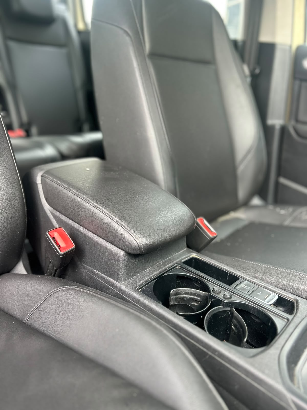 Interior complet piele - 7locuri - Volkswagen Touran (5T) - An 2016 - imagine 2