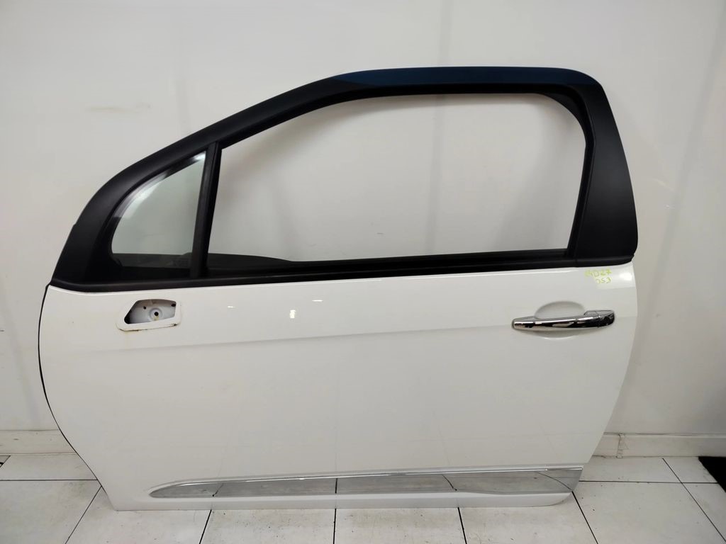 Usa Stanga/Dreapta Citroen DS3 - An 2010