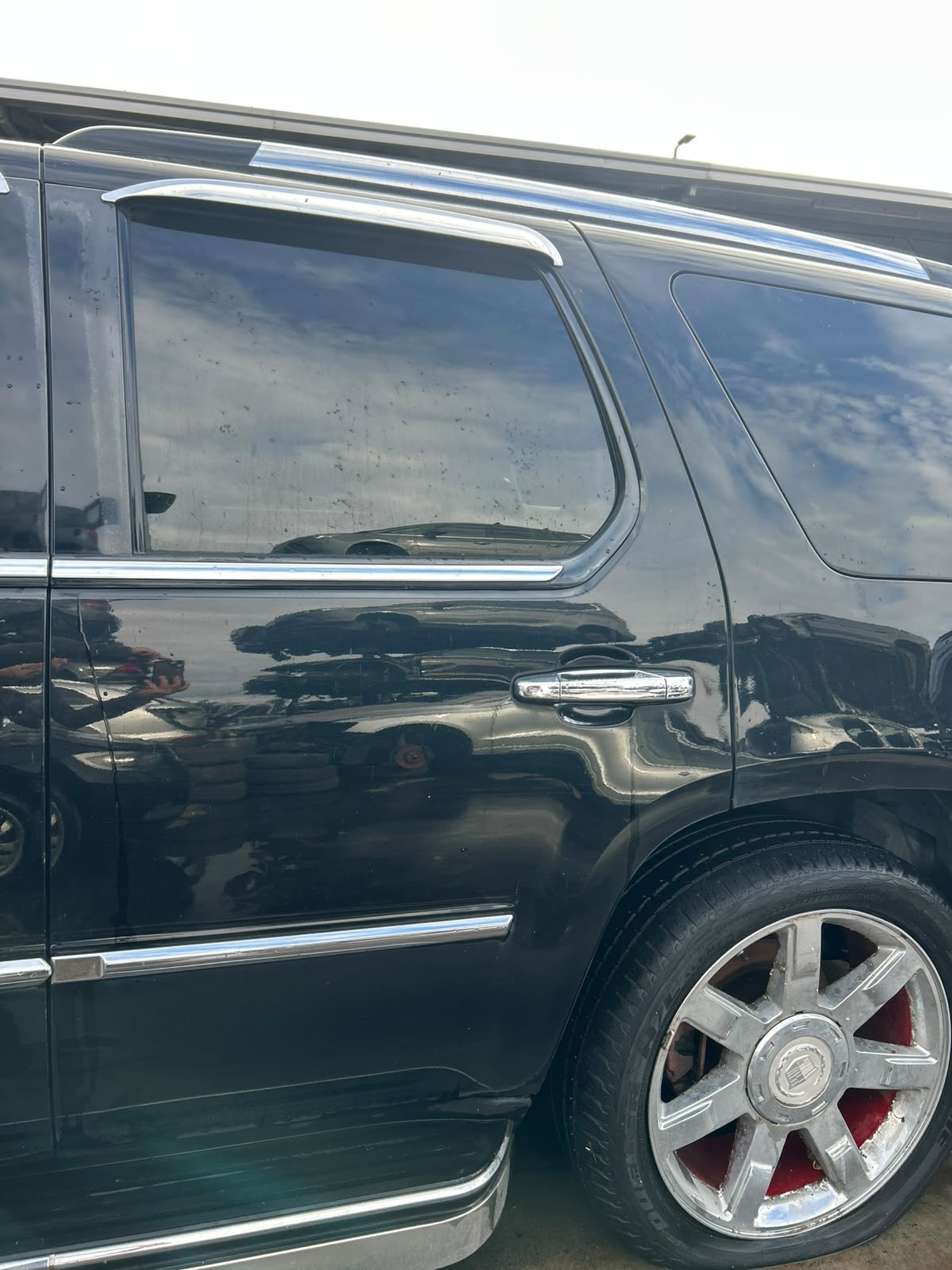 Usa Fata/Spate - Stanga/Dreapta Cadillac Escalade - An 2007 - imagine 2